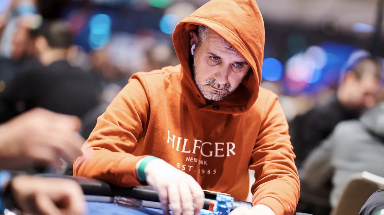 Μπαχάμες: Χαλκιώτης και Αγγέλου στη Day 2 του $2.500 WSOPC Mystery Bounty