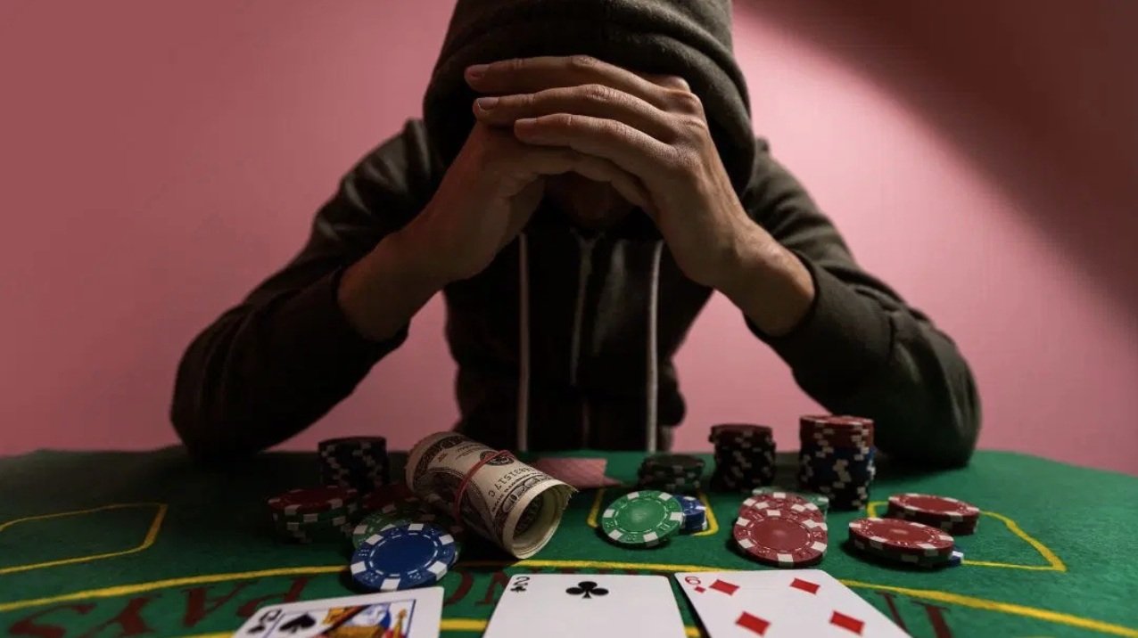 Το κίνητρο στο πόκερ: όταν το παιχνίδι παύει να σε τραβάει και το μυαλό κουράζεται