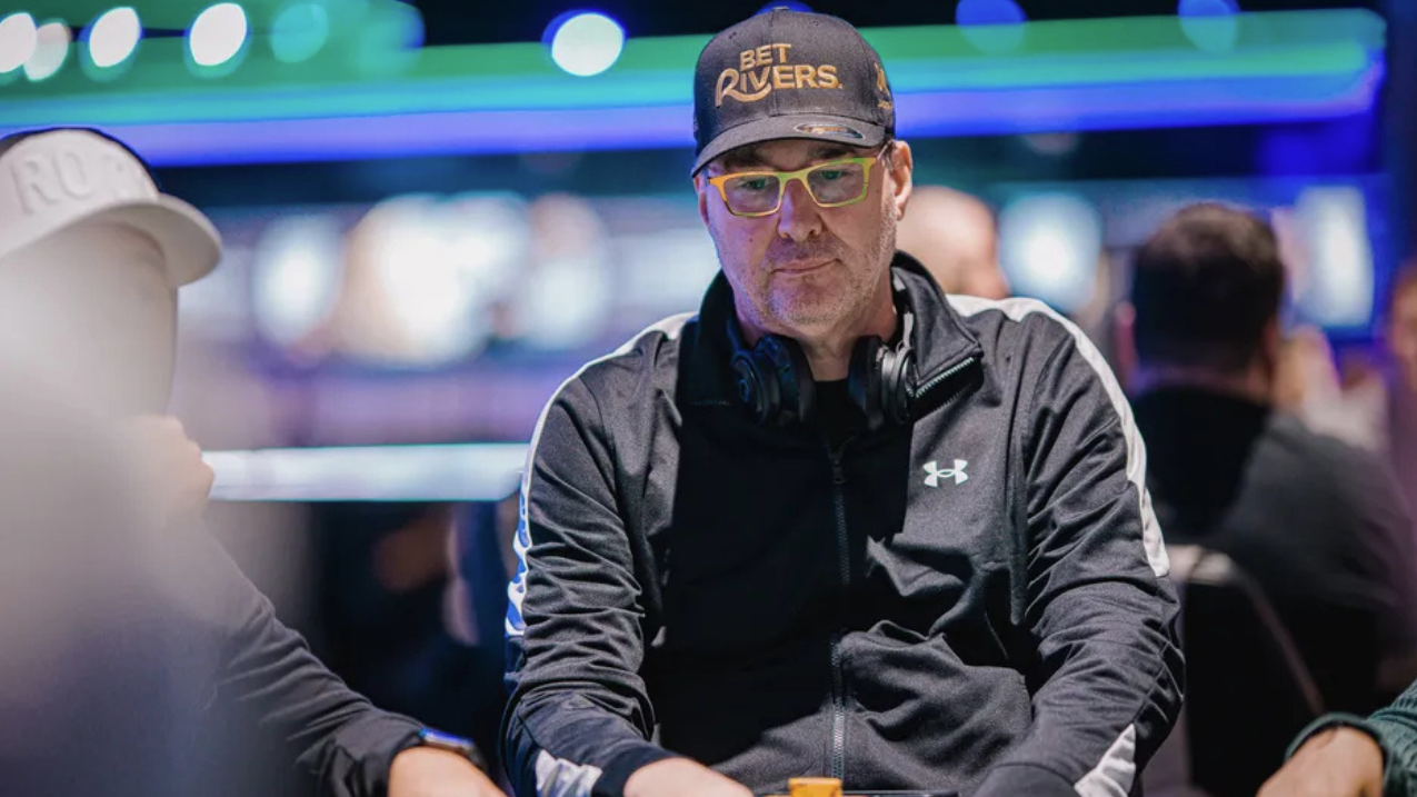 Phil Hellmuth: Το ιστορικό 18ο bracelet ‘γλίστρησε’ μέσα από τα χέρια του